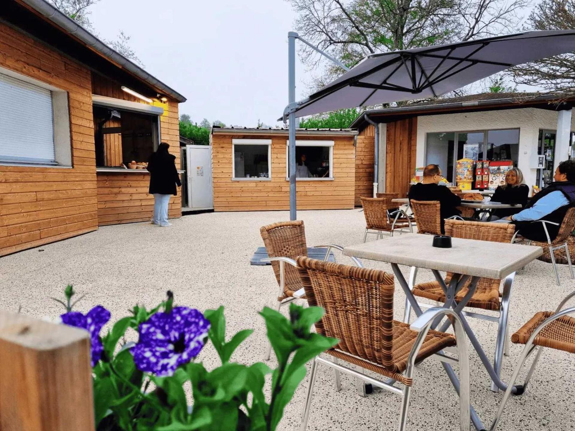Camping De Charlieu - Mobile Home Zewnętrze zdjęcie